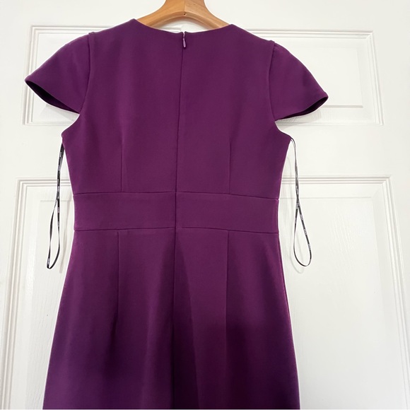 DKNY V-Neck Cap Sleeve Sheath Dress in Raspberry. - Picture 2 of 11